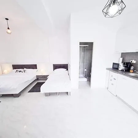 Emi Studio Apartment